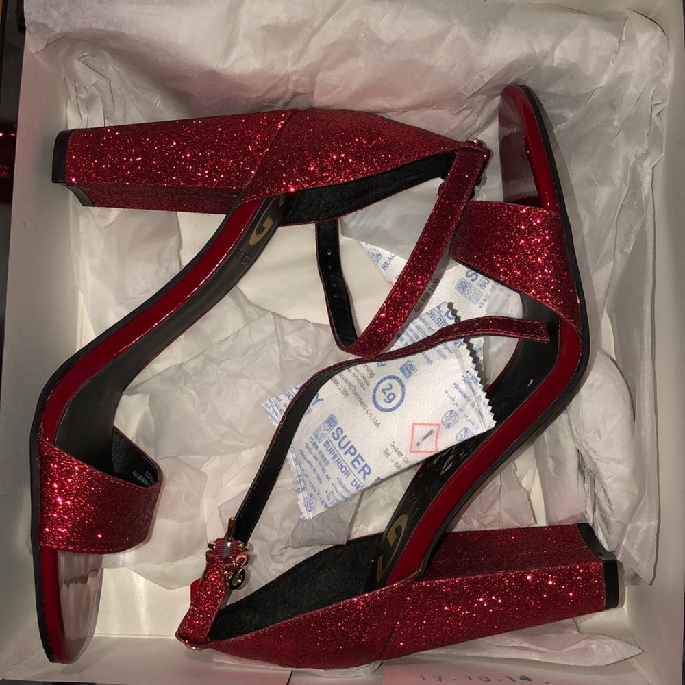 Guess Shantel 3 heels